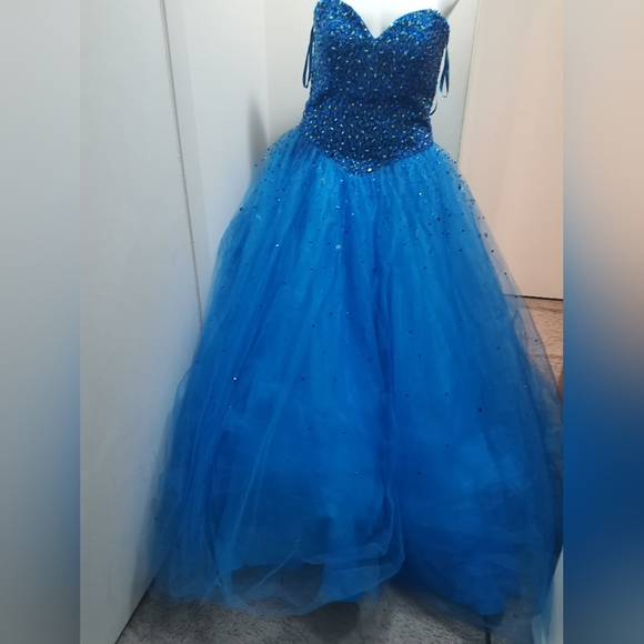 Mori Lee by Madeline Gardner  Blue Ball Gown Sweet 18 Prom Dress - Picture 3 of 11